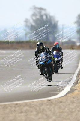 media/Sep-20-2025-TrackDaz (Sat) [[27f0cde673]]/B Group/220pm (Turn 9)/